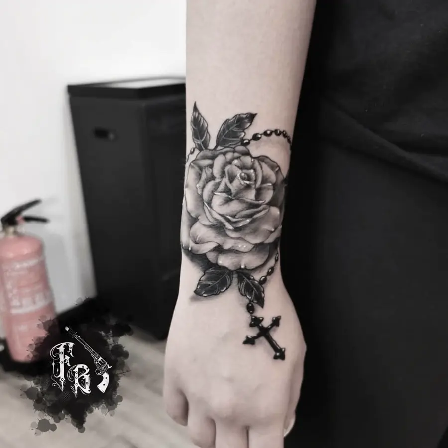 Preto e cinzento